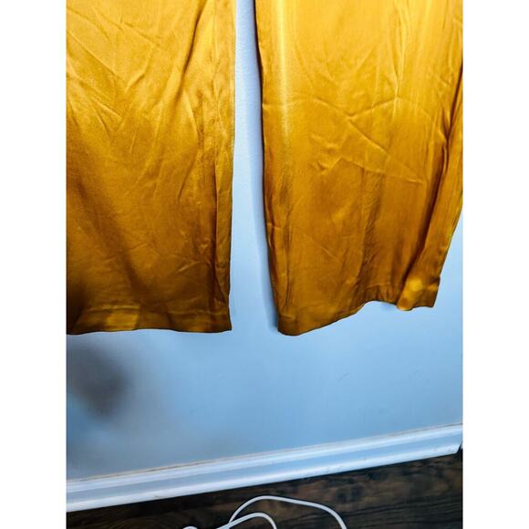 LAPOINTE Mustard Yellow Satin Pleated Front Zipper Relaxed Pants Size 8 - Picture 11 of 16